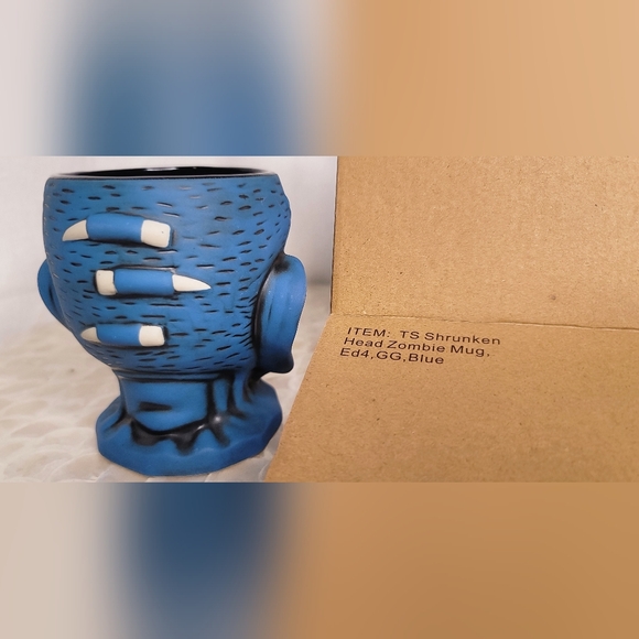 DISNEY - Trader Sams Grog Grotto - Shrunken Zombie Head - 4th Edition - Picture 5 of 11